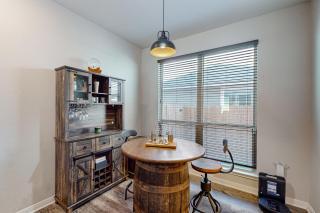 Rustic Rail - Bryan - 8