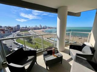 Dpto en MdP, 3a frente al Torreón del Monje con vista al mar y COCHERA - Mar del Plata - 0