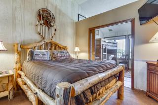 Walk to Ski Lift and Hiking Granby Ranch Condo! - 1