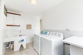 3 bedroom apartments zone 10 - - 4