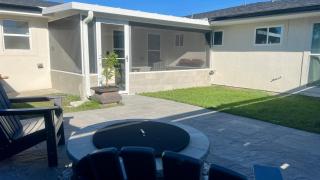 3 doors down to New Orleans , Excellent location! - 3