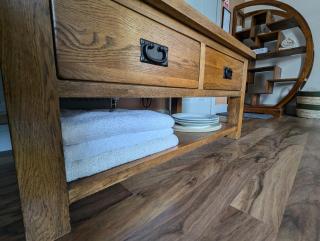 R5 - Triple Room Retreat - Near Beach, Parks, Trails, City - WIFI, Free Parking - Self Catering - Swansea - 4