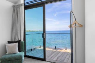 Lakefront Home Spa Pool - Taupo - 0