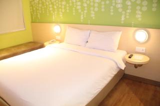 Zest Jemursari by Swiss-Belhotel International - Surabaya - 8
