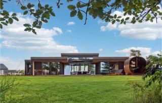 Gorgeous Home In Ebeltoft With Kitchen - Ebeltoft - 1