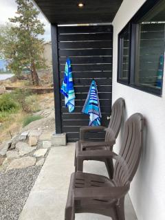 Lakefront Nest Beach House Suite - 2