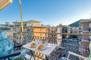 Il Rifugio - Town Center - Happy Rentals - Borghetto Santo Spirito - 4
