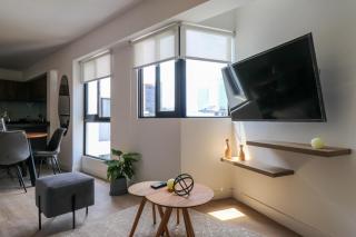 Amazing 1BR in San Isidro - Lima - 2