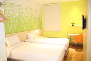 Zest Jemursari by Swiss-Belhotel International - Surabaya - 6