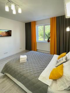Sunny Home Apartments Апартаменти у НОВОБУДОВІ Поряд медичний центр Angelholm Дуже ЧИСТО! - Černivci - 9