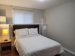 Full 1-bedroom apartment - 4