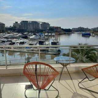 Apart , Departamento condominio en Bahia grande Nordelta con balcon y vista a la bahia - Tigre - 9