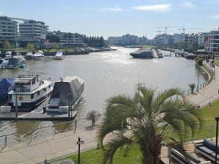 Apart , Departamento condominio en Bahia grande Nordelta con balcon y vista a la bahia - Tigre - 6
