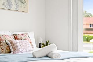 Cozy Double Room in Panania - Close to Stations & Stores - Shared Bathroom - Panania - 4
