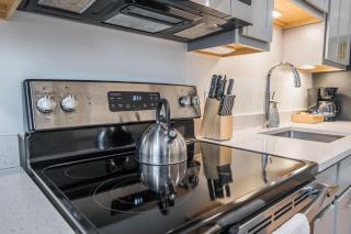 Bright and Modern Studio in Louisville # 104 - Louisville - 3