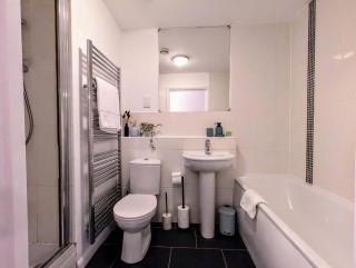 36 Handley's Elite Apartment 2Bed Flat CityCenter - Hemel Hempstead - 3
