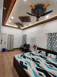 A ShivAngan Heritage Home Stay Near Ghat - 6