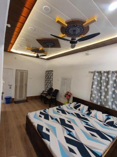 A ShivAngan Heritage Home Stay Near Ghat - Varanasi - 5