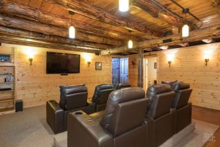 Stunning Cedar Log Home with Panoramic Views - Hot Tub - Game Bar & Theatre Rooms - Coshocton - 7