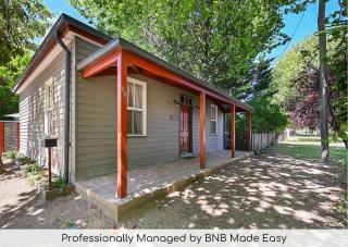 Greenwood Cottage - Close to CBD, Leafy Backyard - Bathurst - 0