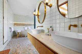 Fuller Holidays -Ocean House - Beachfront Suffolk Park - 6