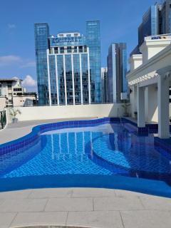 Luxury spacious 2BR in Salcedo Village - Manille - 6