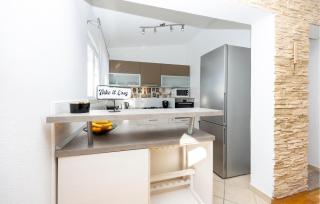 Holiday Apartment Makarska 3 - Makarska - 2