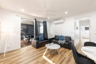 Windsor Charm - Unit One - 7