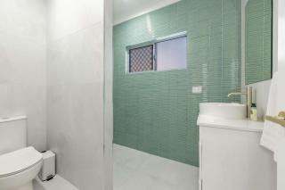 Windsor Charm - Unit One in Hermit Park Townsville - 1