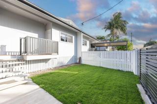 Windsor Charm - Unit One in Hermit Park Townsville - 1