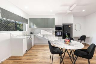 Windsor Charm - Unit Two - Aitkenvale - 0