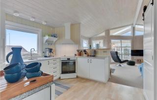 Amazing Home In Bjert With Wifi - Binderup Strand - 4