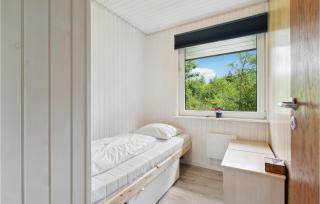 Lovely Home In Bording With Kitchen - Bording Stationsby - 4