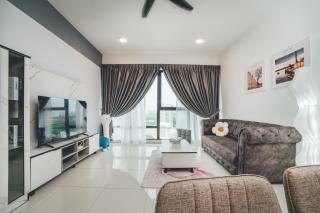 Mosaic Southkey City Calm 3BR8pax Midvalley w Bathtub - Johor Bahru - 0