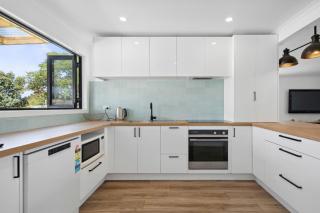 Coastal Comfort - Foxton Beach Holiday Home - Foxton - 2