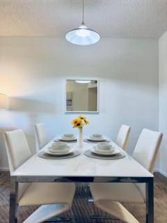 Modern 1BR in Heart of UTC - Close to Beaches, Shopping, Dining, UCSD - San Diego - 5