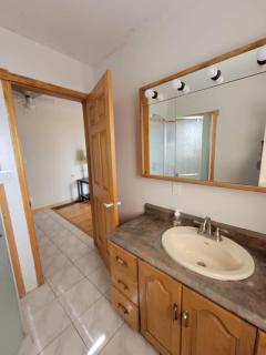 Stunning 4bedroom Lake house ! - Manitowaning - 9