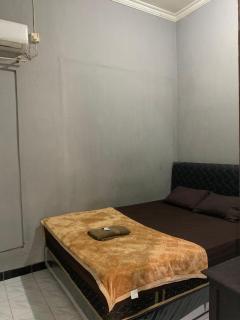 Cedhak Malioboro Homestay - 4