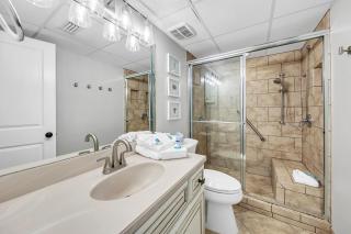 Sugar Beach Condo B-14 by Emerald Coast Retreats - Panama City Beach - 1
