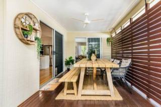 Palm Breeze Hideaway 3 BR - 1 Min to Shops - Agnes Water - 9