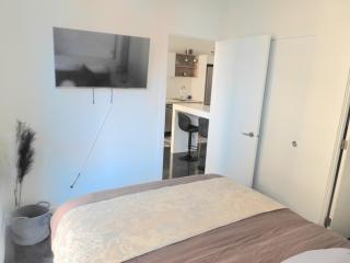 Modern Cozy Nest - 6