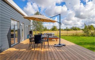 3 Bedroom Amazing Home In Rødby - Rødby - 1