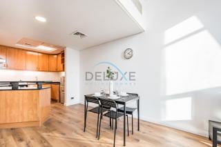 Urban Getaway 1BR at MOG 207, Al Furjan by Deluxe Holiday Homes - Dubai - 9