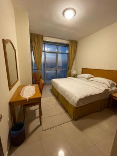 A charming offshore flat view - 5