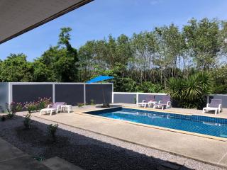 Kongsai Private poolvilla in Klong Khong -  - 5