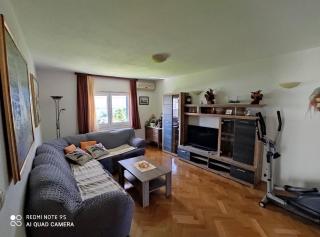 Beachfront Mastrinka Apartments with Sea View - Trogir - 5