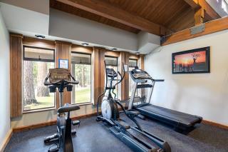 Rooted Resort - Kings Beach - 9