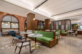 Hilton Garden Inn Shanghai Caoyang - Shanghai - 1