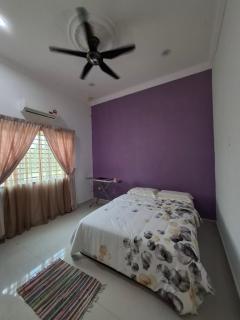 Homestay Neni Alor Gajah - Kampong Gajah Mati - 4