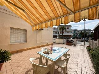 631 - Bilocale al piano terra a Marcelli centro e sul mare, climatizzato - SPIAGGIA INCLUSA - 8